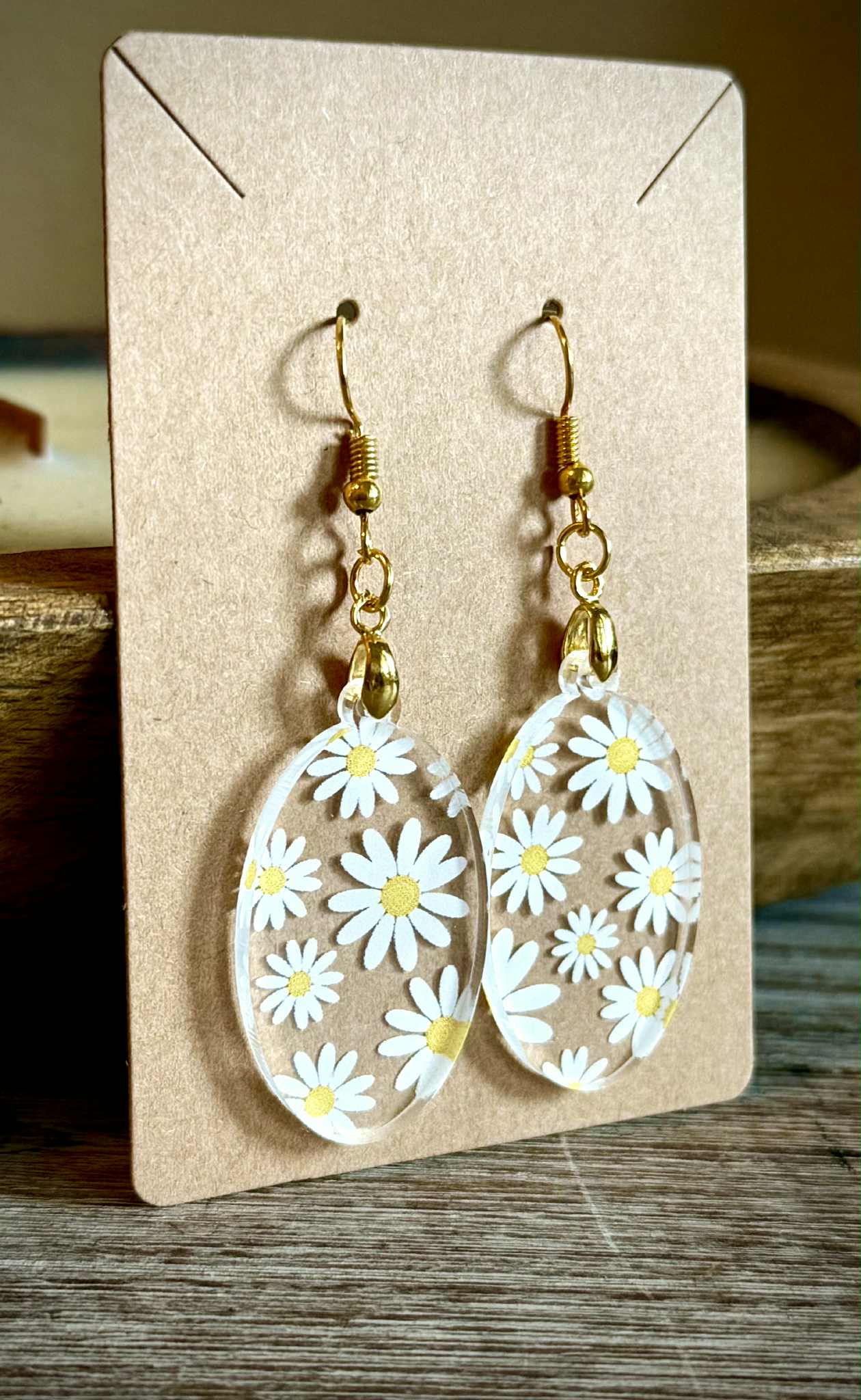 Acrylic Dangle Earrings - Daisy Design