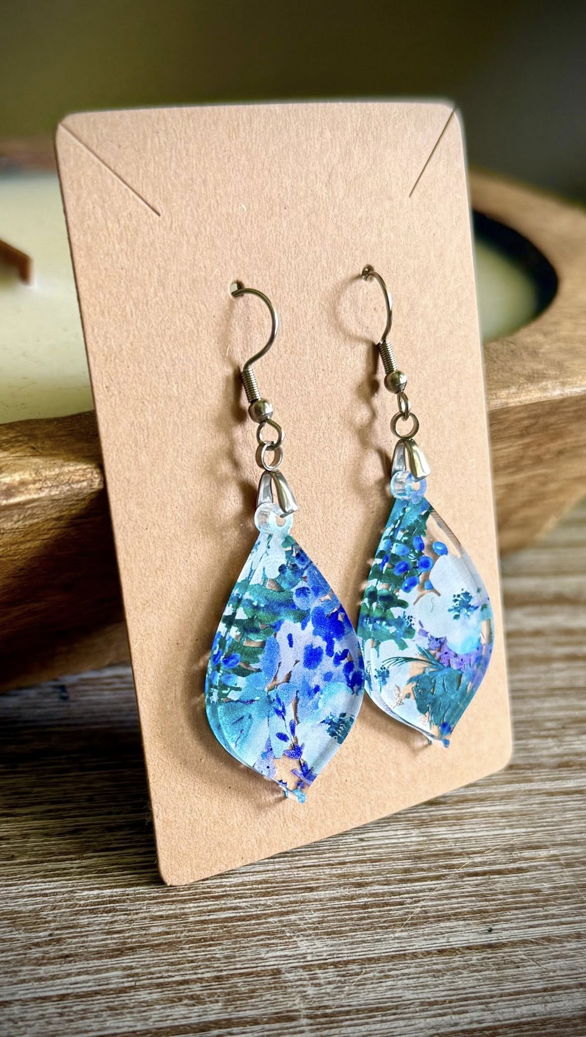 Acrylic Dangle Earrings - Floral