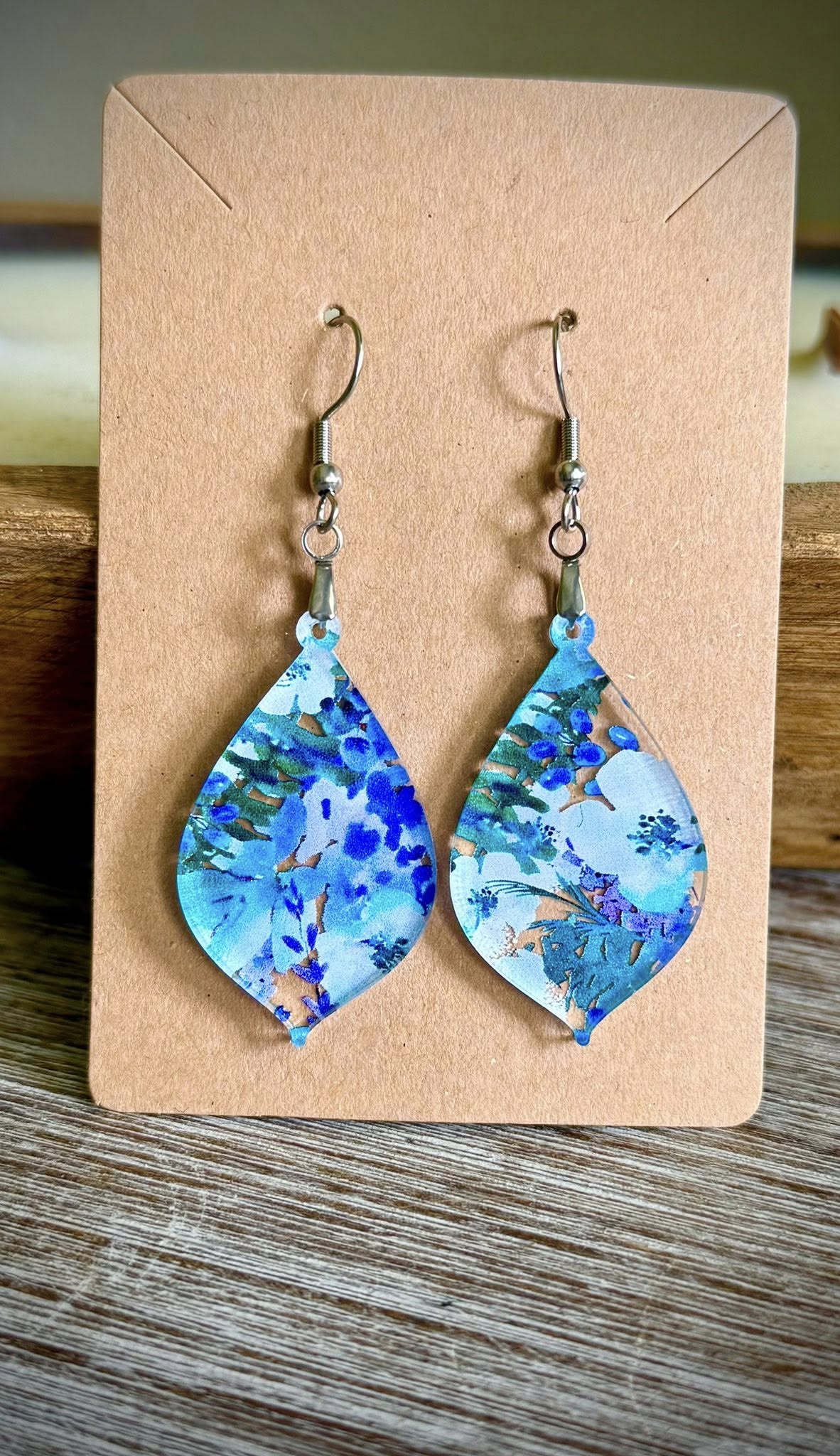 Acrylic Dangle Earrings - Floral