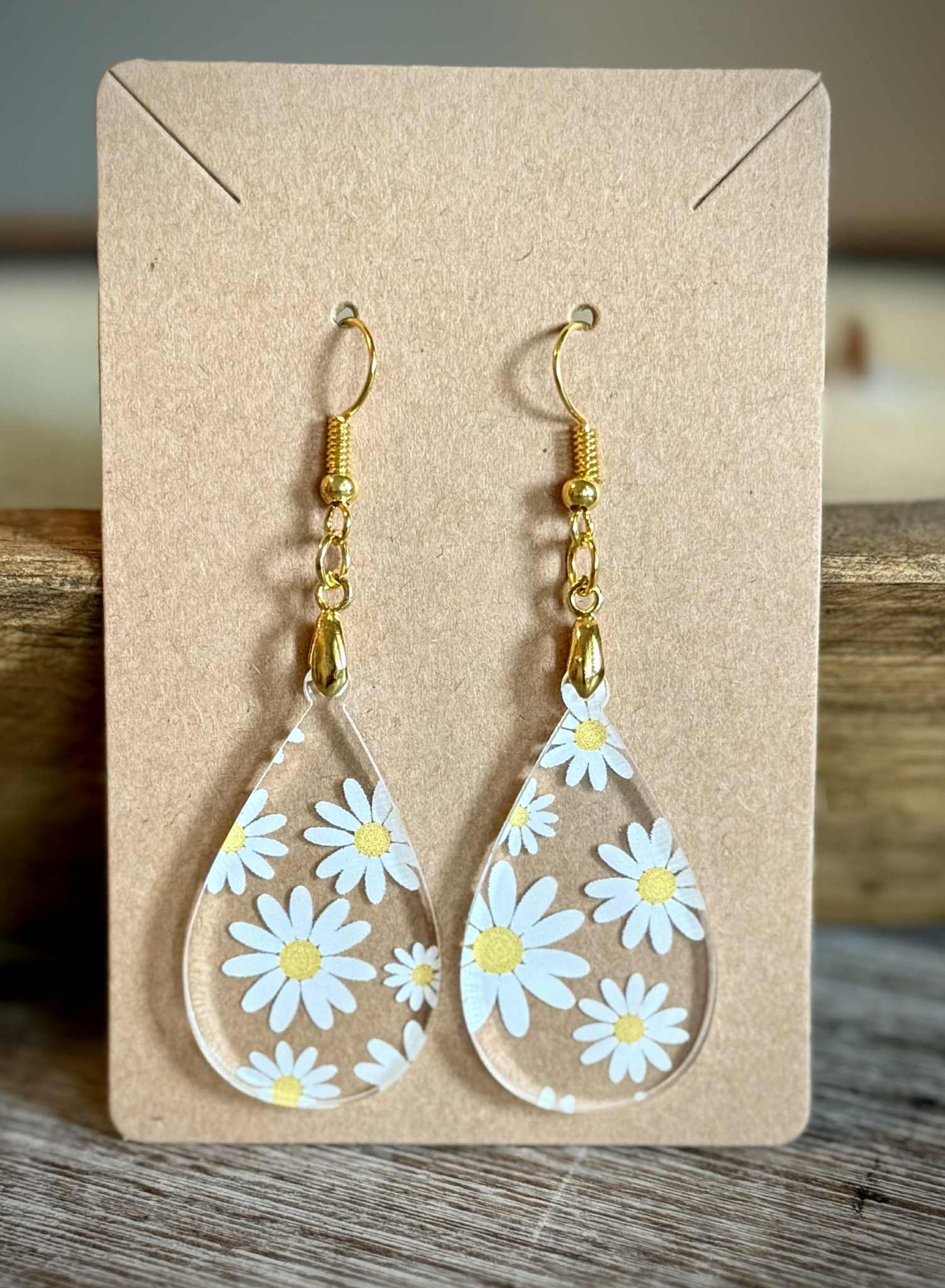 Acrylic Dangle Earrings - Daisy Design