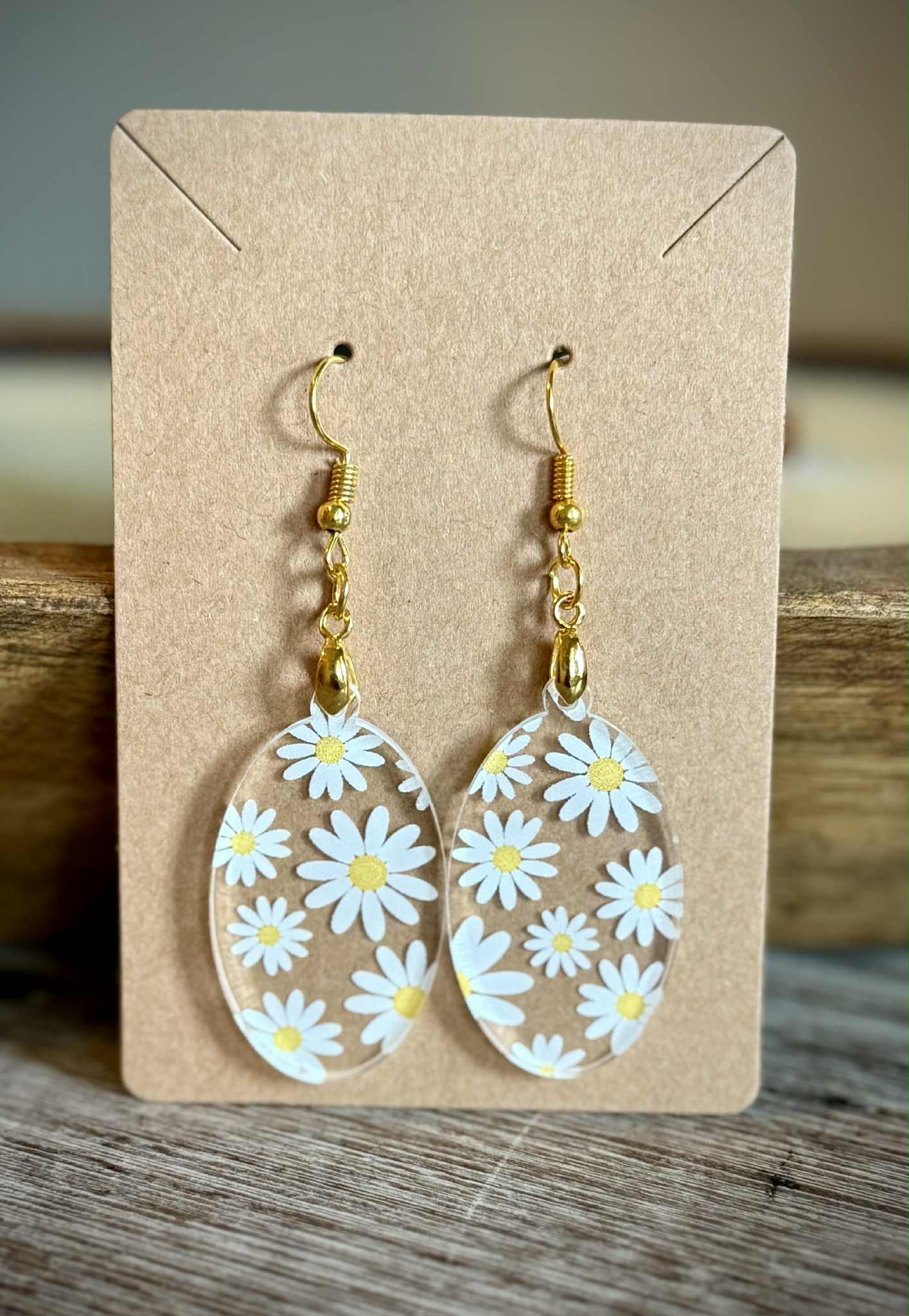 Acrylic Dangle Earrings - Daisy Design